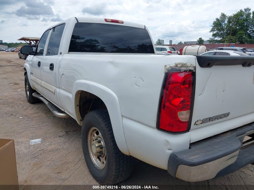 2005 Chevrolet Silverado 1500Hd Lt VIN: 1GCGC13U75F955778 Lot: 39749216