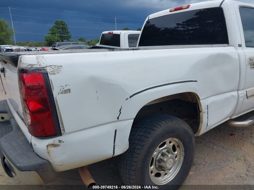 2005 Chevrolet Silverado 1500Hd Lt VIN: 1GCGC13U75F955778 Lot: 39749216