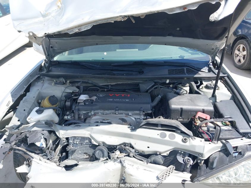 2004 Toyota Camry Le VIN: 4T1BE32K24U896208 Lot: 39749230