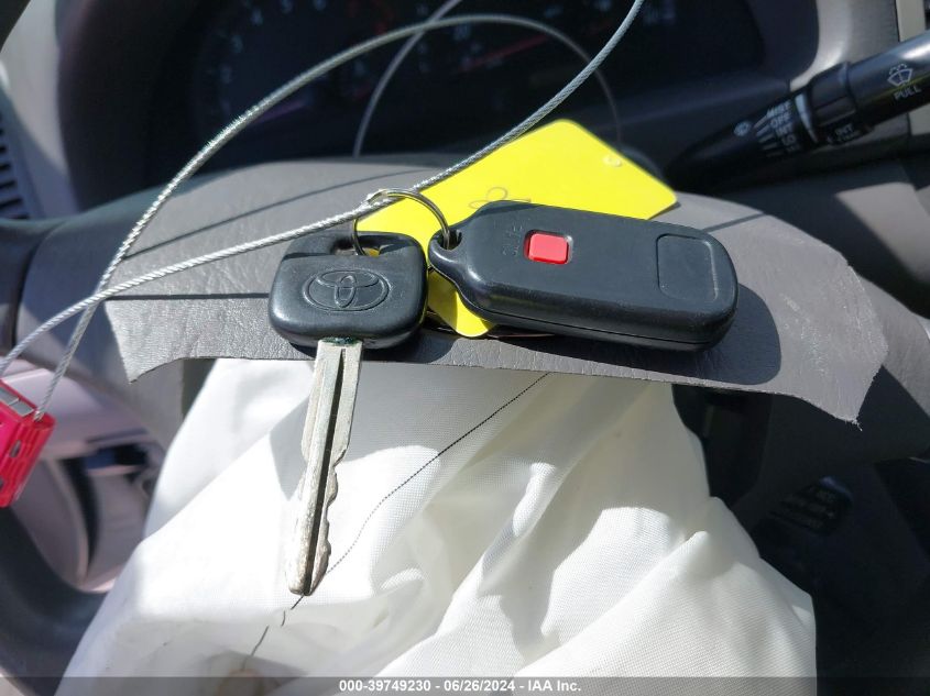 2004 Toyota Camry Le VIN: 4T1BE32K24U896208 Lot: 39749230