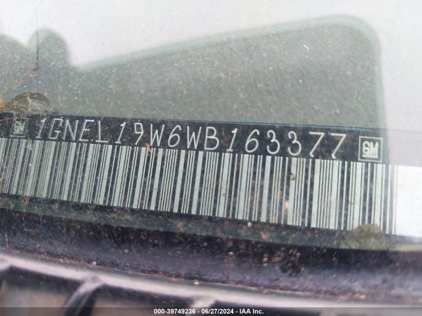 1998 Chevrolet Astro VIN: 1GNEL19W6WB163377 Lot: 39749236