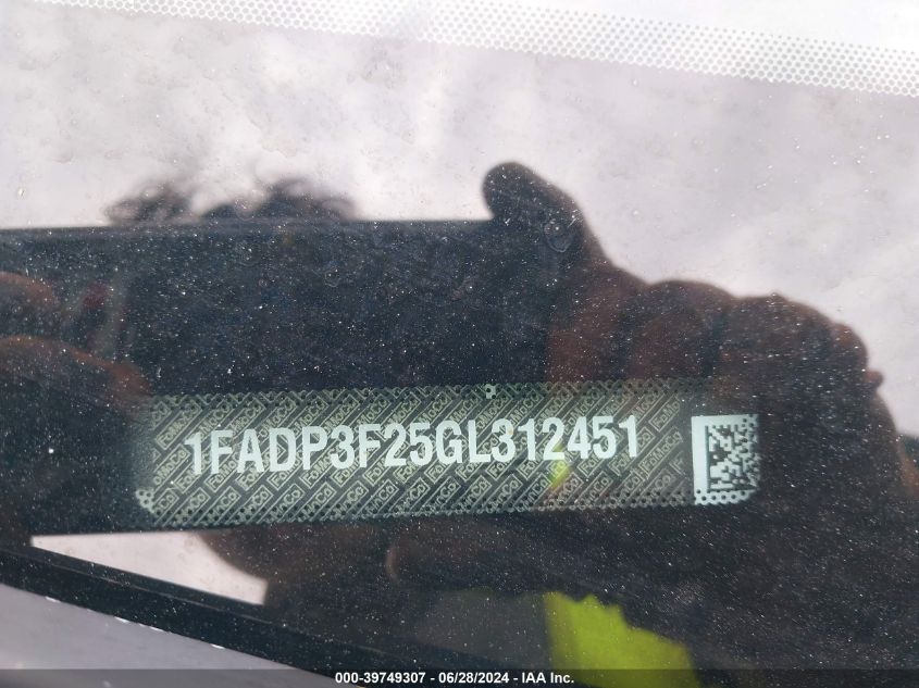2016 Ford Focus Se VIN: 1FADP3F25GL312451 Lot: 39749307