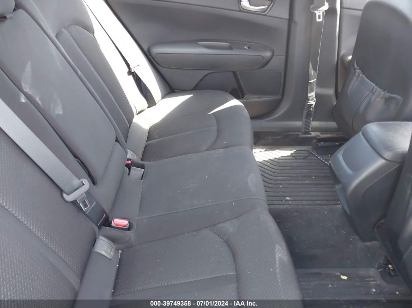 2018 Kia Optima Lx VIN: 5XXGT4L3XJG230759 Lot: 39749358