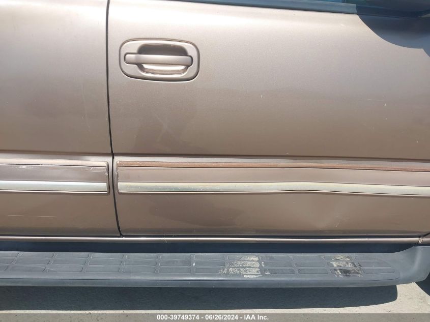 2004 Chevrolet Tahoe Lt VIN: 1GNEC13T14R304102 Lot: 39749374