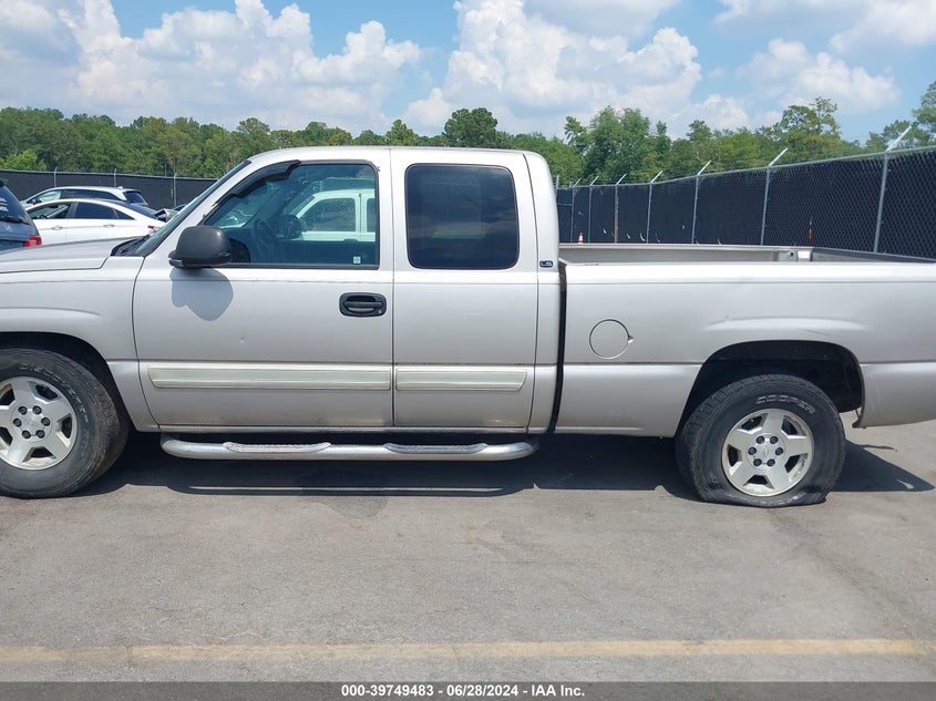 2005 Chevrolet Silverado 1500 Ls VIN: 1GCEC19Z45Z196855 Lot: 39749483