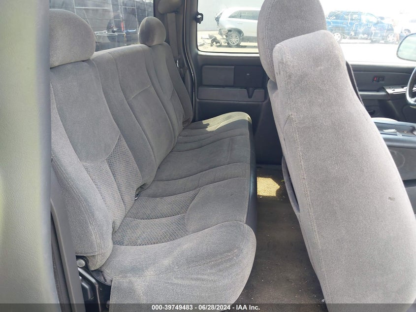 2005 Chevrolet Silverado 1500 Ls VIN: 1GCEC19Z45Z196855 Lot: 39749483