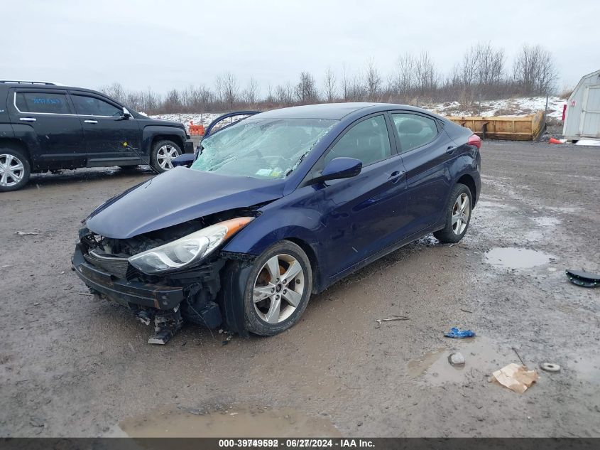 VIN 5NPDH4AE0DH439381 2013 Hyundai Elantra, Gls no.2