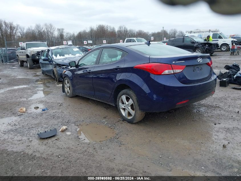 VIN 5NPDH4AE0DH439381 2013 Hyundai Elantra, Gls no.3