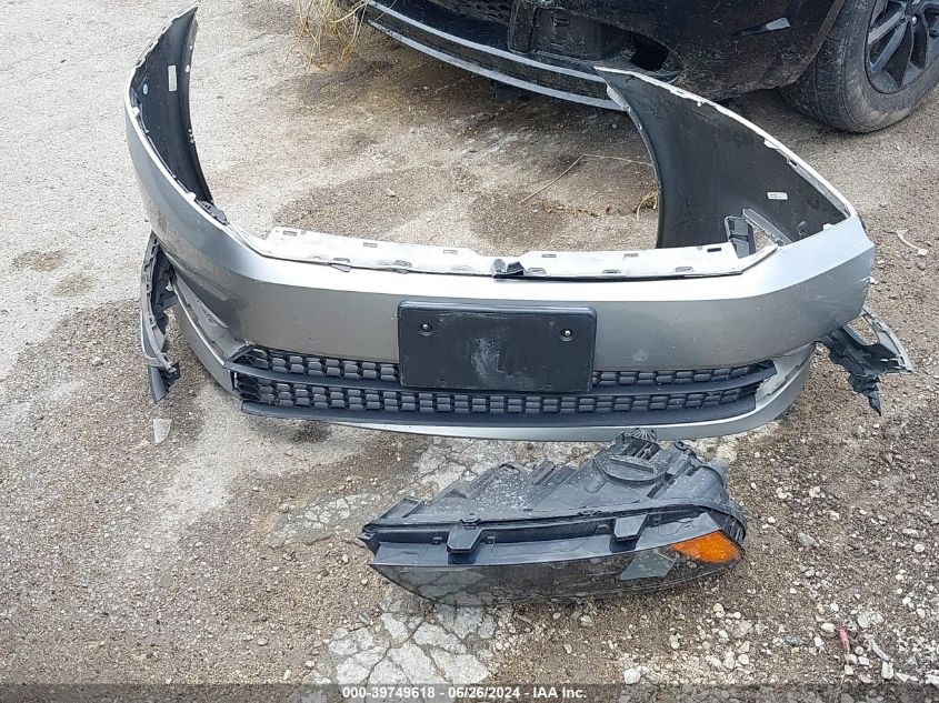 2014 Volkswagen Passat 1.8T Sel Premium VIN: 1VWCS7A35EC006940 Lot: 39749618