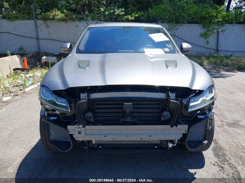 2020 Jaguar F-Pace Svr P550 Awd Automatic VIN: SADCZ2EE4LA629962 Lot: 39749645