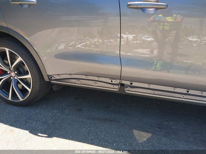 2020 Jaguar F-Pace Svr P550 Awd Automatic VIN: SADCZ2EE4LA629962 Lot: 39749645