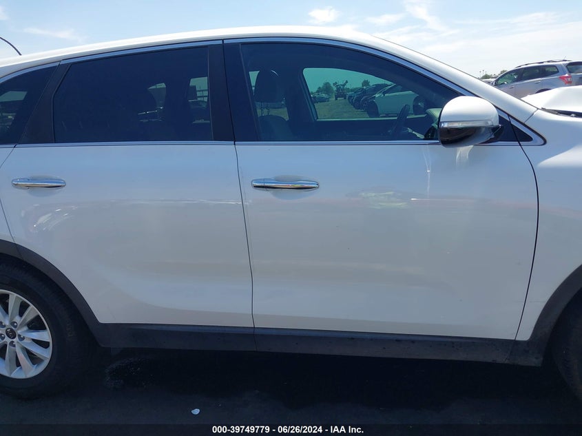 2019 Kia Sorento 2.4L Lx VIN: 5XYPG4A32KG534799 Lot: 39749779
