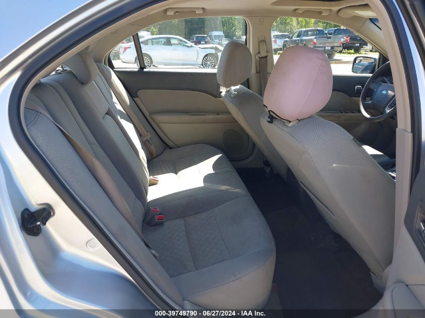 2011 Ford Fusion Se VIN: 3FAHP0HA9BR265438 Lot: 39749790