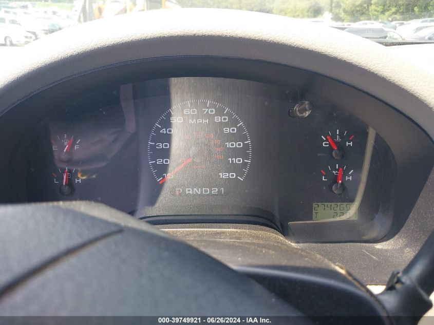 2007 Ford F-150 Stx/Xl/Xlt VIN: 1FTRF12W97KC37694 Lot: 39749921