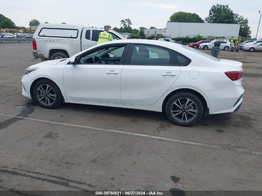 2023 Kia Forte Lxs VIN: 3KPF24ADXPE516512 Lot: 39750021