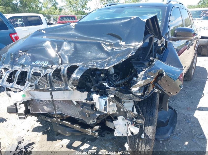 2019 Jeep Cherokee Latitude Plus 4X4 VIN: 1C4PJMLX6KD118223 Lot: 39750112