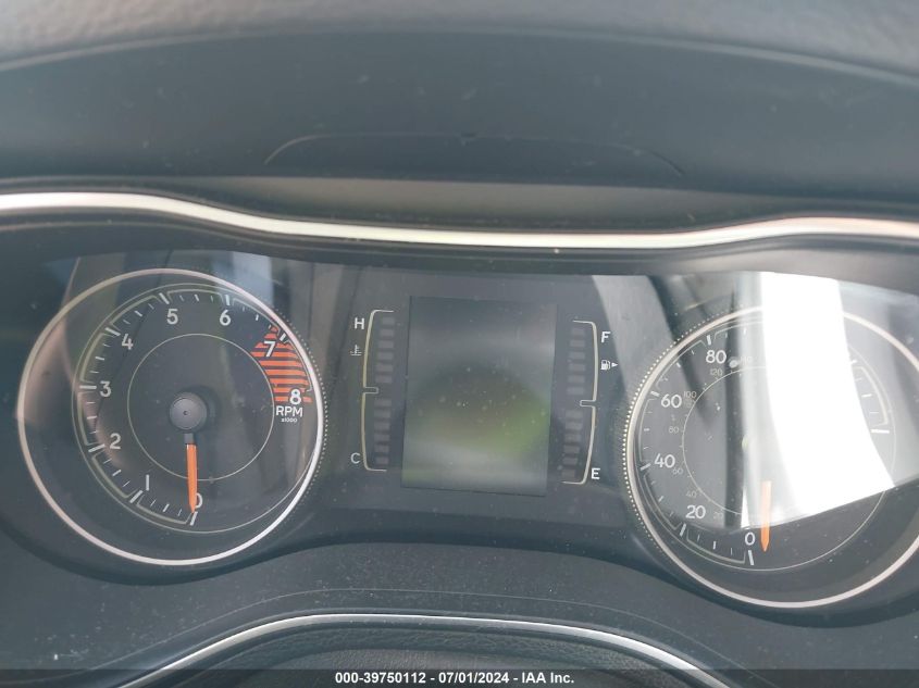 2019 Jeep Cherokee Latitude Plus 4X4 VIN: 1C4PJMLX6KD118223 Lot: 39750112