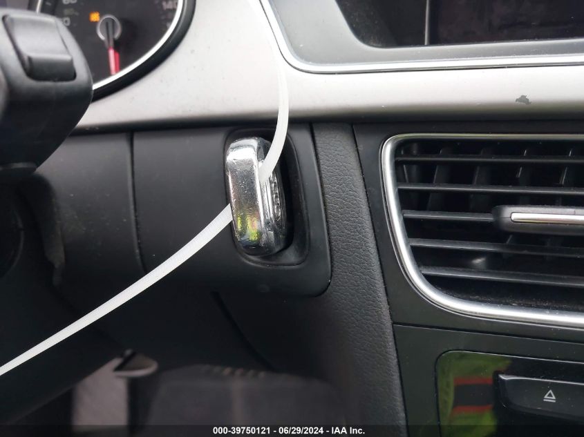 2014 Audi A4 2.0T Premium VIN: WAUEFAFL0EN013589 Lot: 39750121