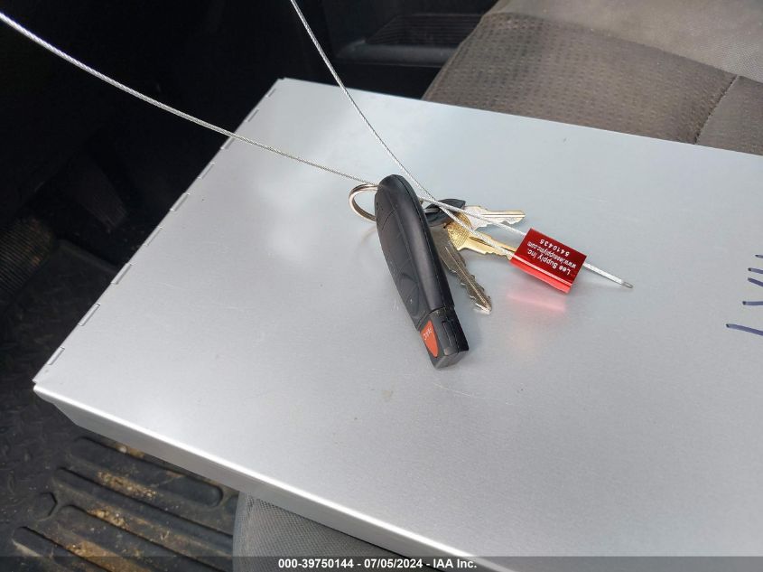 2017 Ram 3500 Lone Star 4X4 8' Box VIN: 3C63RRHL2HG717715 Lot: 39750144