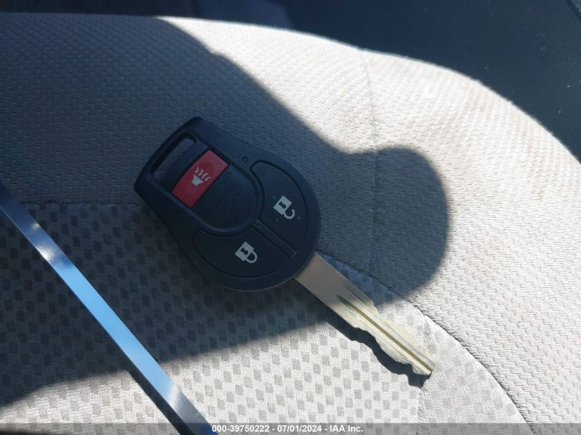 2015 Nissan Rogue Select S VIN: JN8AS5MT2FW158687 Lot: 39750222