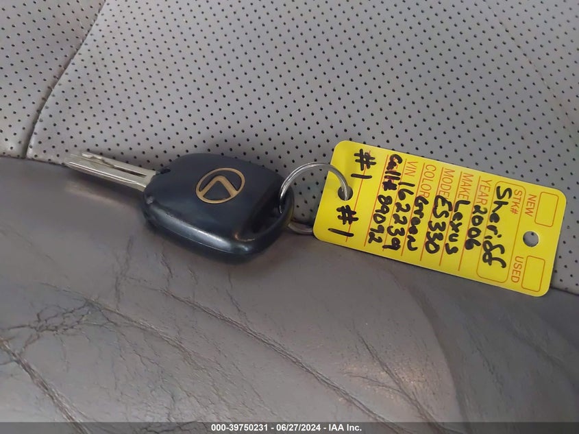 2006 Lexus Es 330 330 VIN: JTHBA30G065162239 Lot: 39750231