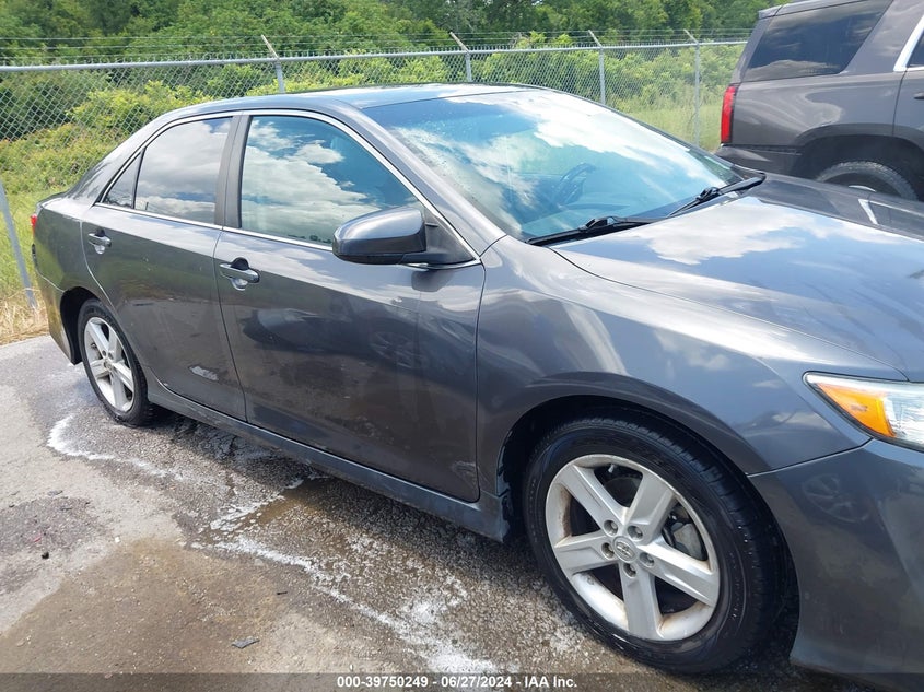 2013 Toyota Camry Se VIN: 4T1BF1FKXDU240740 Lot: 39750249