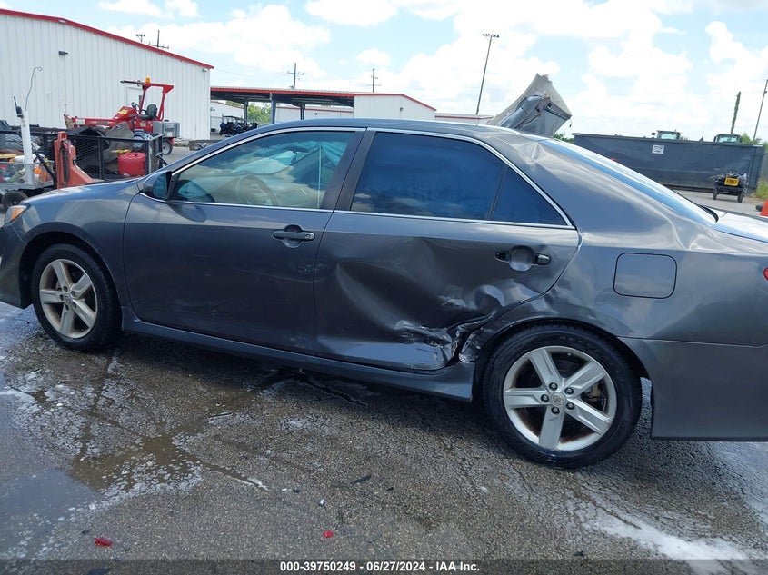 2013 Toyota Camry Se VIN: 4T1BF1FKXDU240740 Lot: 39750249