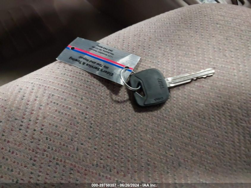 1999 Chevrolet Prizm VIN: 1Y1SK5486XZ428785 Lot: 39750357