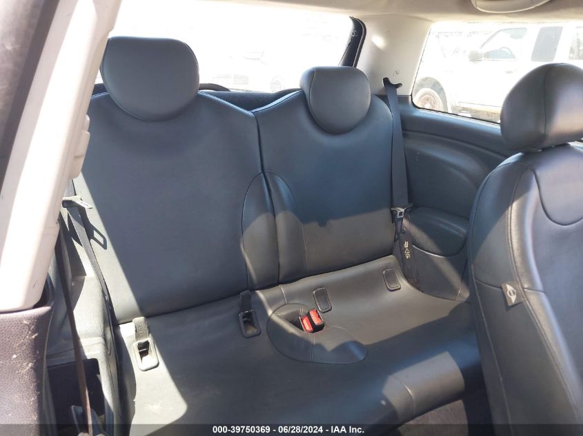 2003 Mini Cooper VIN: WMWRC33423TJ50304 Lot: 39750369