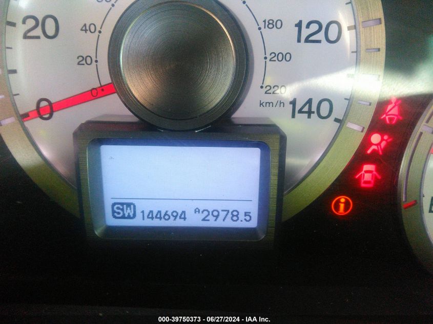 2011 Honda Pilot Touring VIN: 5FNYF3H97BB008218 Lot: 39750373