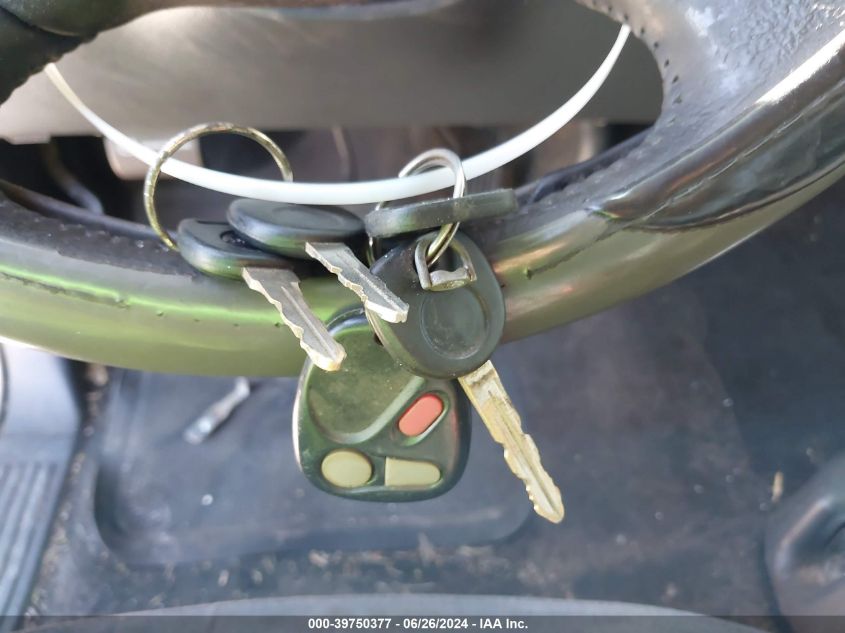 2002 Chevrolet Silverado 1500 Ls VIN: 1GCEC19TX2E232031 Lot: 39750377