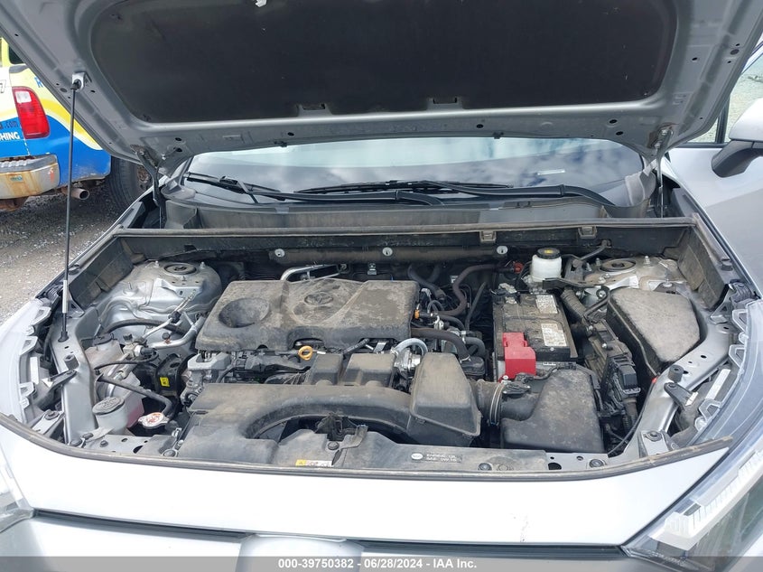 2022 TOYOTA RAV4 XLE/XLE PREMIUM - 2T3W1RFV4NW190404