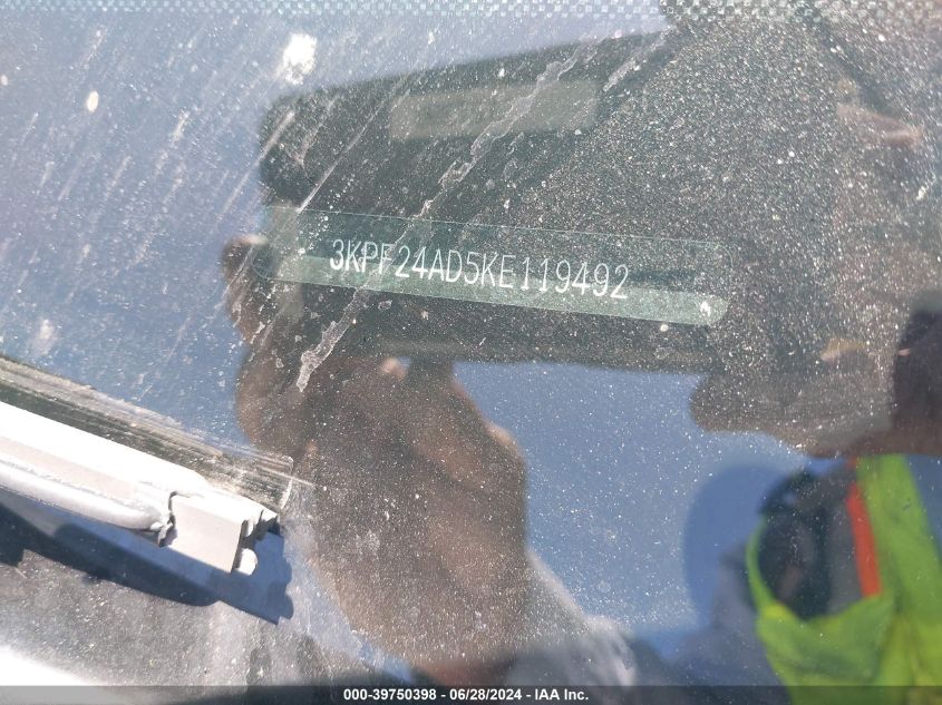 2019 Kia Forte Lxs VIN: 3KPF24AD5KE119492 Lot: 39750398