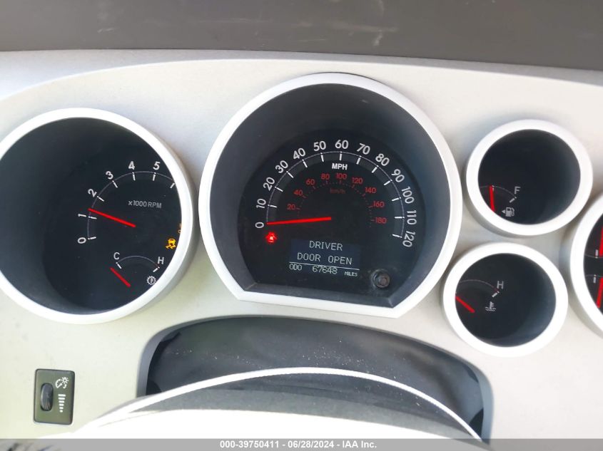 2007 Toyota Tundra Limited 5.7L V8 VIN: 5TFBV58127X025925 Lot: 39750411