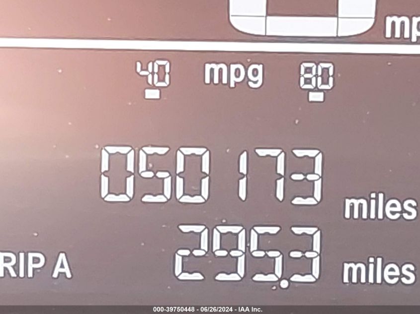 2019 Honda Cr-V Lx VIN: 2HKRW5H35KH413586 Lot: 39750448