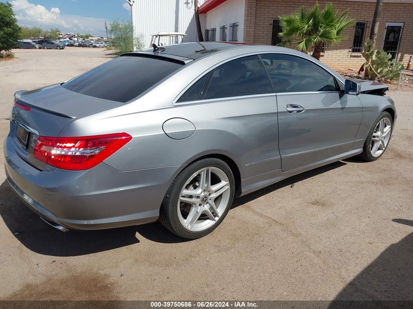 2013 MERCEDES-BENZ E 550 WDDKJ7DB6DF182242