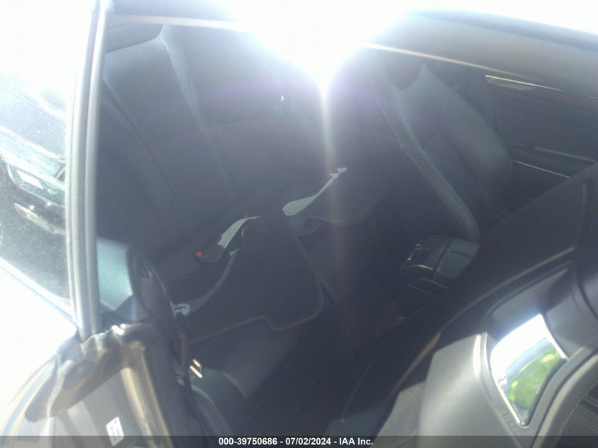 2013 MERCEDES-BENZ E 550 WDDKJ7DB6DF182242