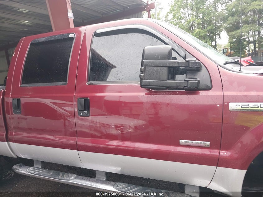 2005 Ford F250 Super Duty VIN: 1FTSW21P15EC67382 Lot: 39750691