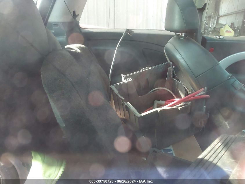 2005 Mini Cooper VIN: WMWRC33555TK60744 Lot: 39750723