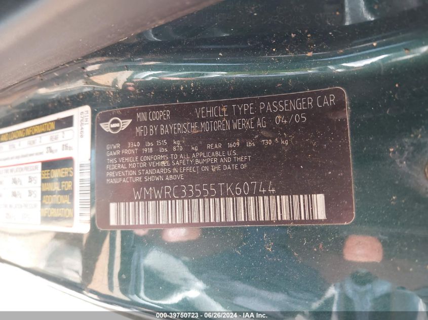 2005 Mini Cooper VIN: WMWRC33555TK60744 Lot: 39750723