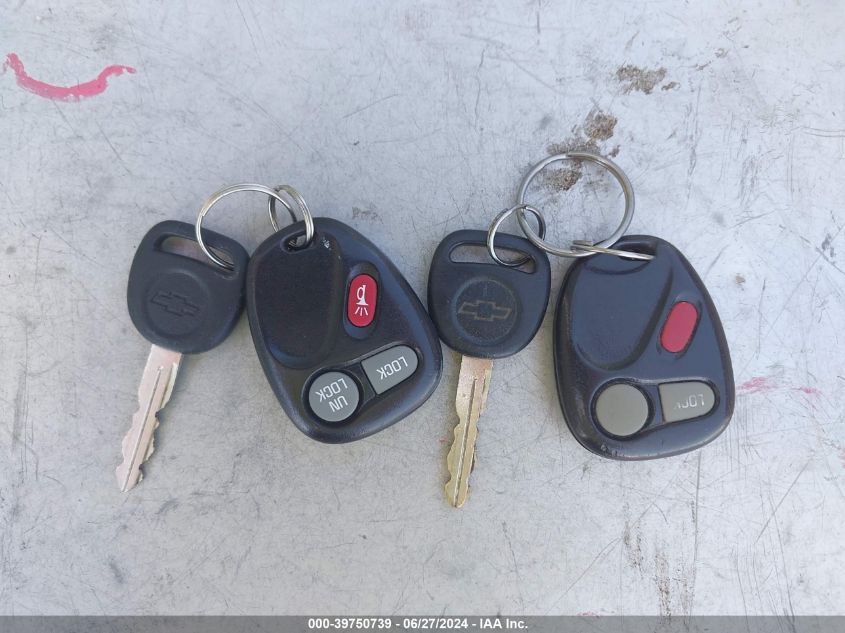 2002 Chevrolet Tahoe Ls VIN: 1GNEC13Z52R133209 Lot: 39750739