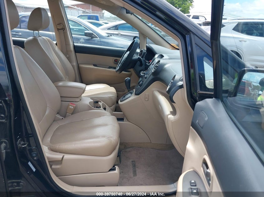 2007 Kia Rondo Ex V6 VIN: KNAFG526277042818 Lot: 39750740