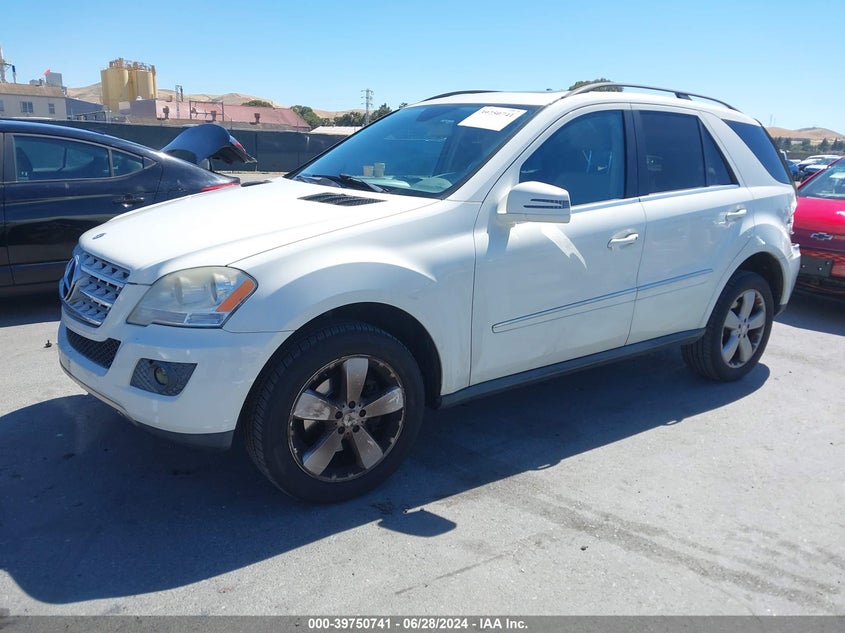 2011 Mercedes-Benz Ml 350 4Matic VIN: 4JGBB8GB4BA651844 Lot: 39750741