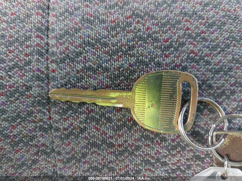 2006 Chevrolet Express Work Van VIN: 1GCGG25VX61109305 Lot: 39750821