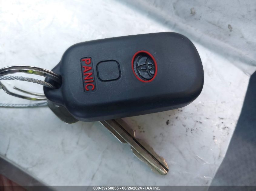 2000 Toyota 4Runner Sr5 V6 VIN: JT3HN86R9Y0314318 Lot: 39750855