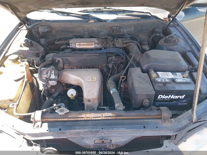 1992 Toyota Camry Le VIN: JT2SK12E6N0017693 Lot: 39751015