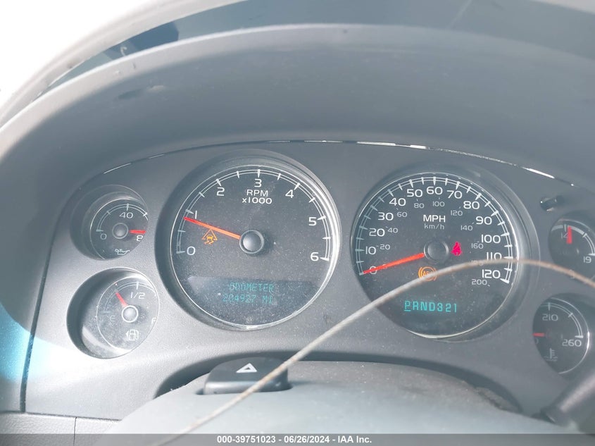 2007 Chevrolet Tahoe Ls VIN: 1GNFC13C17R257632 Lot: 39751023