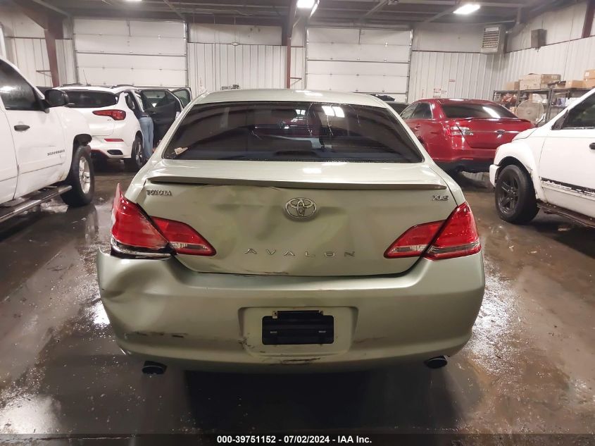 2005 Toyota Avalon Xls VIN: 4T1BK36B75U018598 Lot: 39751152