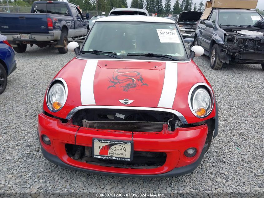 2013 Mini Hardtop Cooper VIN: WMWSU3C5XDT372193 Lot: 39751236