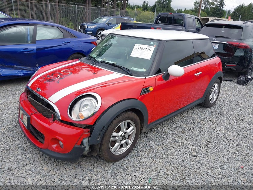 2013 Mini Hardtop Cooper VIN: WMWSU3C5XDT372193 Lot: 39751236